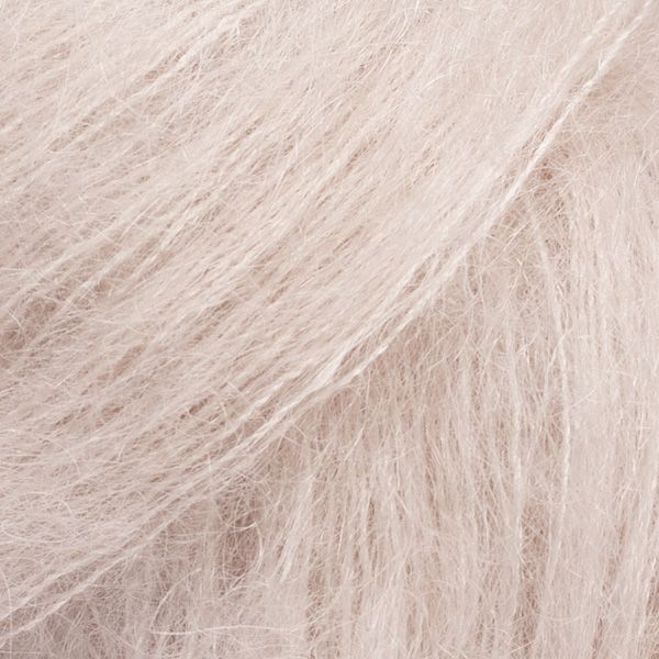DROPS Kid-Silk Uni Colour garen - 25g - Parelroze DROPS Kid-Silk Uni Colour garen - 25g - Parelroze