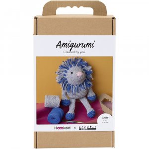 DIY amigurumi leeuwenset in marineblauw en lichtgrijs - 1 stuk. DIY amigurumi leeuwenset in marineblauw en lichtgrijs - 1 stuk.