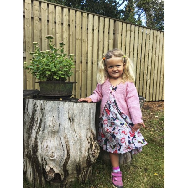 Breipatroon - Dubbel gerstekorrel gebreid kindervest met gehaakte rand