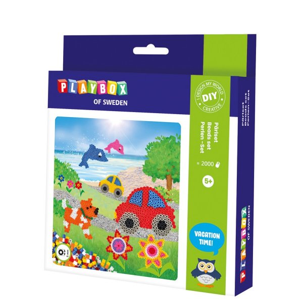 De parelhond, auto, vis en bloem