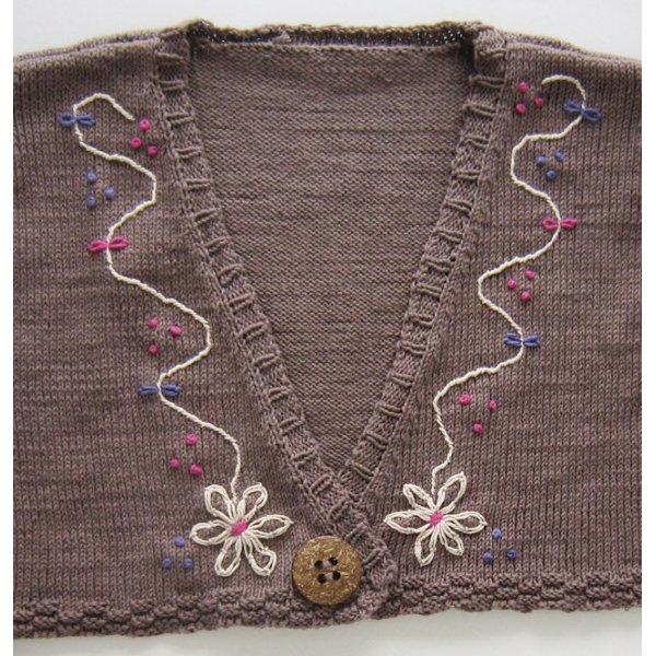 Breipatroon - Bolero met borduursel Breipatroon - Bolero met borduursel