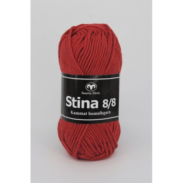 Zwart schaap Stina 8/8 garen 50g