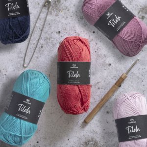 Zwart schaap Tilda garen 50g