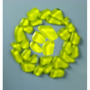 MosaixSoft - glasmozaïek 8 - 25 mm - geel 200 g ~ 140 st. MosaixSoft - glasmozaïek 8 - 25 mm - geel 200 g ~ 140 st.