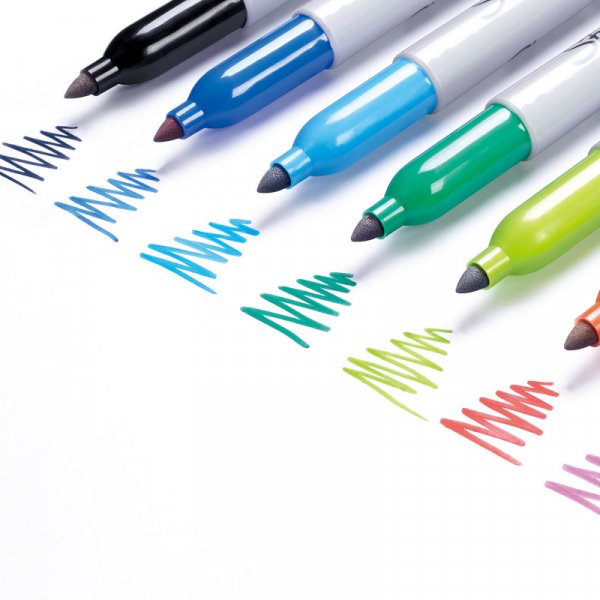 Vezelpennenset Sharpie Twintip - Permanente marker - Diverse kleuren - 8 st Vezelpennenset Sharpie Twintip - Permanente marker - Diverse kleuren - 8 st