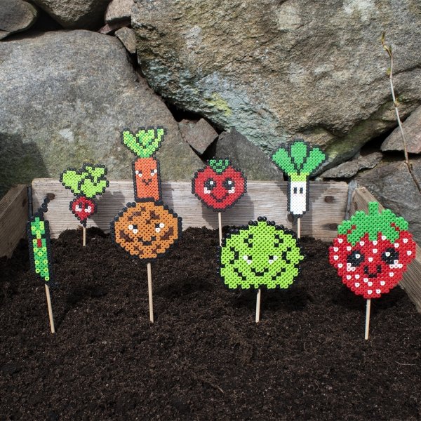 Pijpkralen 20000 stuks Go groen 10 kleurenmix Pijpkralen 20000 stuks Go groen 10 kleurenmix