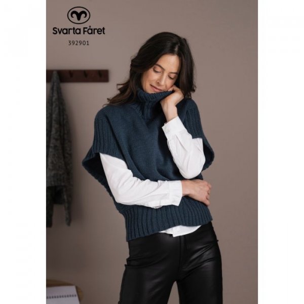 Breipatroon - Poncho met polokraag