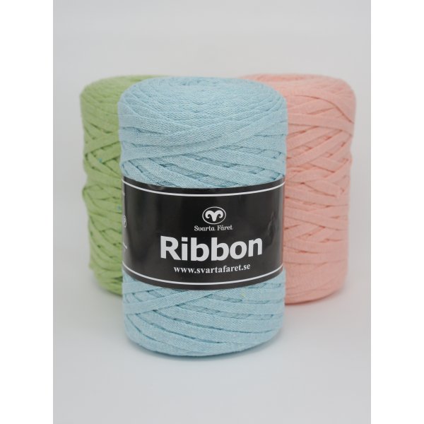 Zwart schapenlintgaren 250g