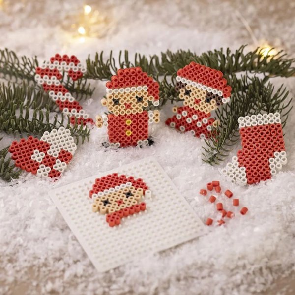 NABBI BioBeads Kralenplaat - Vierkant - 9,5x9,5 cm - 1 st NABBI BioBeads Kralenplaat - Vierkant - 9,5x9,5 cm - 1 st